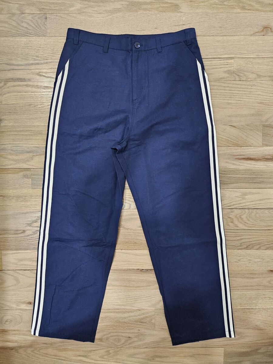 adidas Originals 3-Stripes Skate Chino Pants IJ0971 Navy adidas Originals 3-Stripes Skate Chino Pants IJ0971 Navy