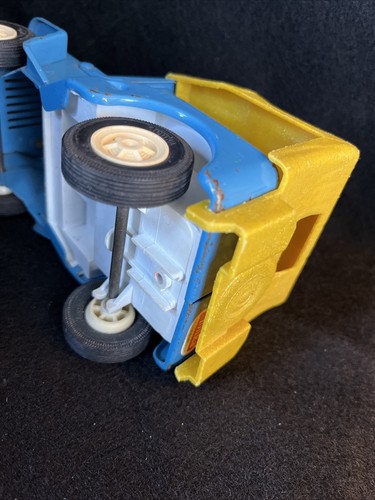 Vintage 1960's Tonka Pressed Steel Blue Jeep With Removable Yellow Glitter Cover - Picture 14 of 15