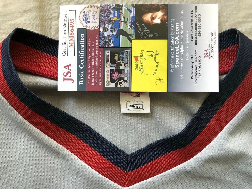 Camiseta Harold Baines autografiada firmada autógrafa de los Medias Blancas 1983 réplica certificado de autenticidad JSA Foto 2 de 2