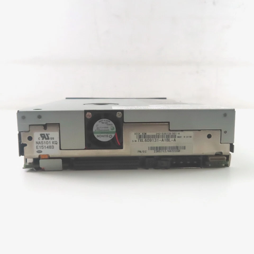 IBM LTO-3 Ultrium 3 Half Height 400/800GB SCSI Internal Tape Drive - Image 3 of 4