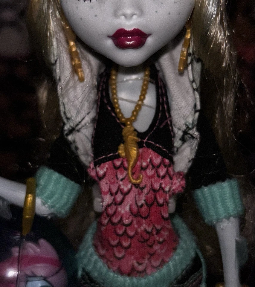 Monster High Lagoona Blue Basic White Elastics NEW Complete 2008 MATTEL  i - Bild 4 von 4