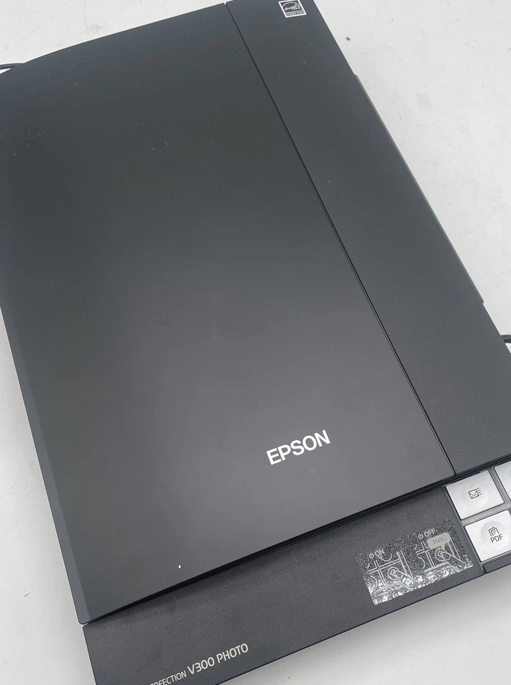 Epson Perfection V300 Photo Flatbed Scanner - Boxed - Untested But Powers On - Image 2 of 4
