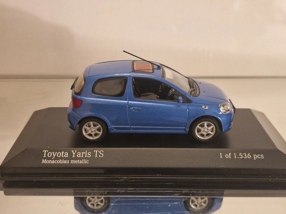 Toyota Yaris TS 2001 Blue With 1:43 Minichamps EXTREMELY RARE!! - Image 4 of 4
