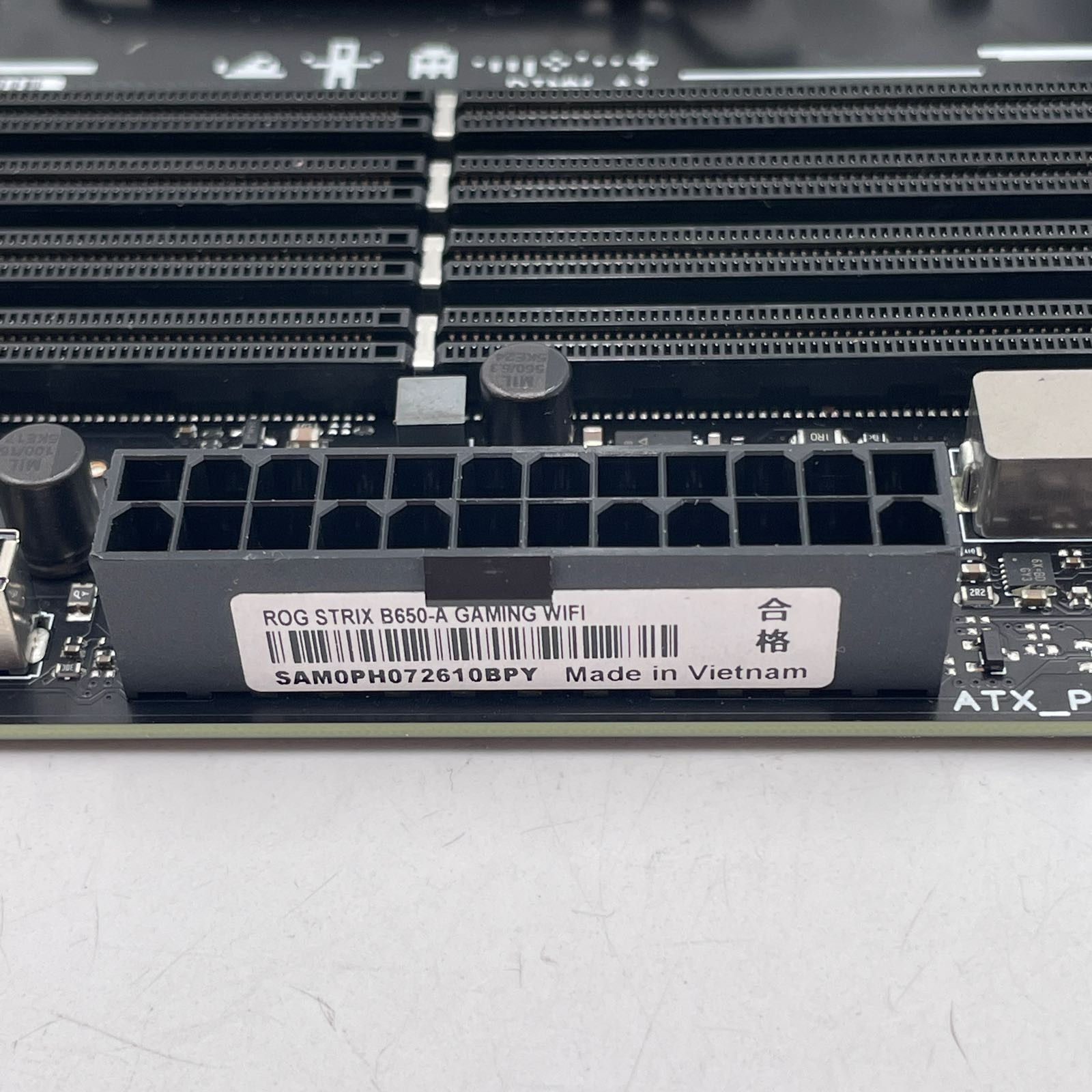 ASUS ROG Strix B650-A Gaming WIFI AMD AM5 DDR5 WiFi 6E ATX Motherboard - READ