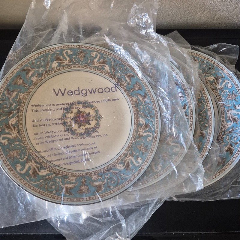 NEW Set of 4, Wedgwood, Florentine Turquoise, Salad Plate 1960'