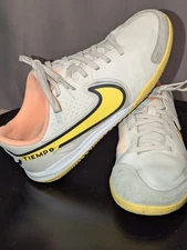 Nike Indoor Soccer Shoes Youth Size 5y Tiempo Legend 9 Academy White  Turf Train