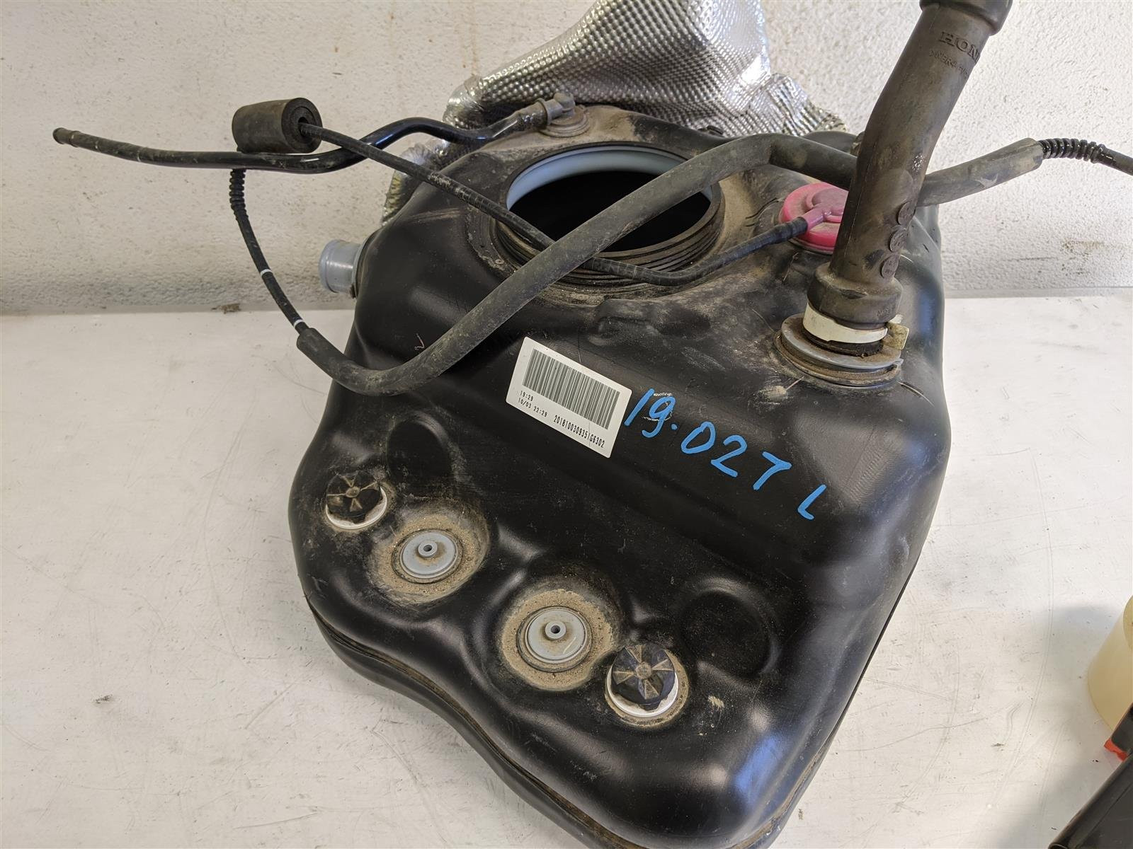 2017-2021 Acura Nsx Gas Fuel Tank Driver Side 17044-T6n-A01 17044T6na01