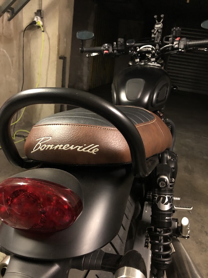 Triumph Street Twin 2016-2020 Top Sellerie Brown cover seat Triumph Street Twin 2016-2020 Top Sellerie Brown cover seat