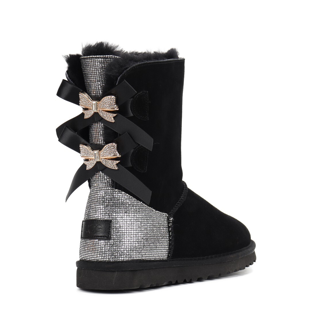 BOTAS UGG 2 LAZOS, CON ABALORIOS Y BRILLANTES