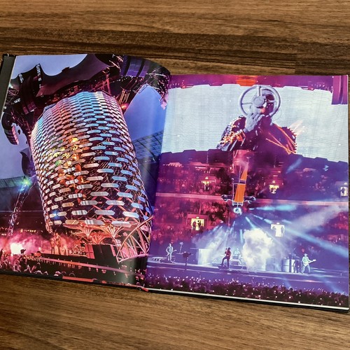 From the Ground Up: U2 360 Tour (Special Ed. w/ Lithographs) Preface, 2012 - Picture 11 of 15