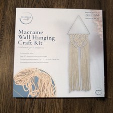 Freeform Craft Macrame Wall Hanging Craft Kit Beginner Friendly Ages 8+ NEW NIB