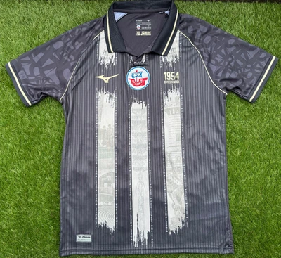 MIZUNO FC Hansa Rostock Sondertrikot Gr. M 2024/25 70 Jahre Ostseestadion Shirt NEU