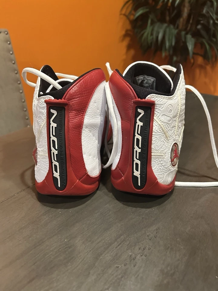 Talla 11.5 - RARO Jordan 12.5 Team Blanco Varsity Red Black Bulls Jump Man Foto 4 de 4