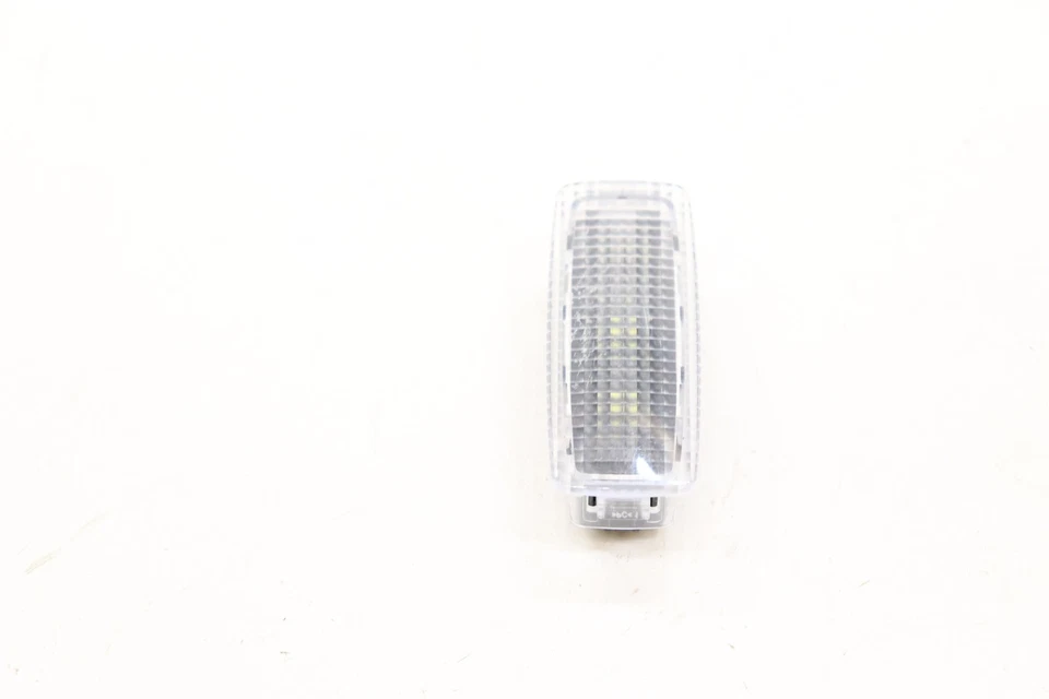 Cadillac XT5 2017-2025 luz domo interior trasera derecha o izquierda OEM Foto 4 de 4