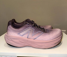New Balance Fresh Foam 1080 Low Top Lace-Up S...