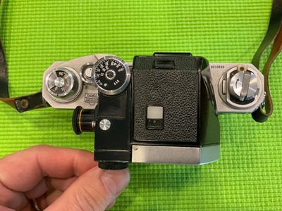 フィルムカメラ Nikon F1 Nikon F Photomic 35mm SLR Film Camera with 50 mm lens Kit for sale
