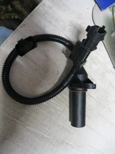 New Napa CSS1435 Engine Crankshaft Position Sensor