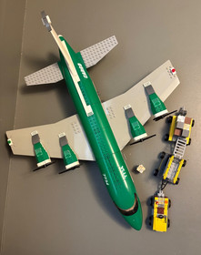 LEGO CITY: 7734 Cargo Plane - RETIRED - 99.9% Complete - Manual Included