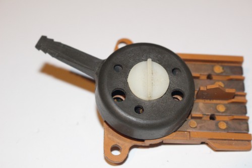 15-71069 Delco Blower Switch 1974-94 Chevrolet, Buick, Olds, Pontiac - Picture 3 of 4