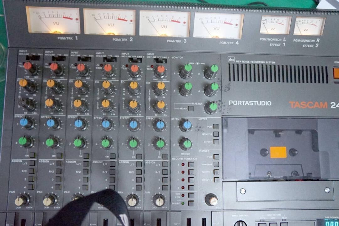 Tascam Portastudio 246 4 Track Cassette 6ch Mixer Tested and Tascam Portastudio 246 4 Track Cassette 6ch Mixer Tested and