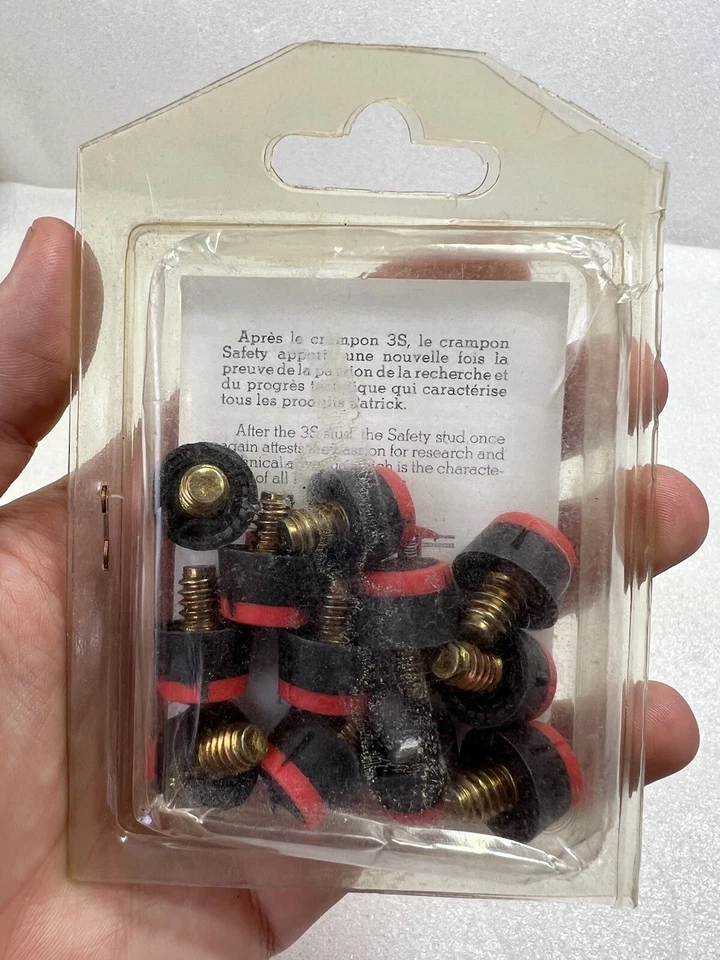 TACOS DE FÚTBOL PATRICK DE COLECCIÓN TACOS CLAVOS PASADORES CRAMPONES VISSES NYLON 16 MM Foto 3 de 4