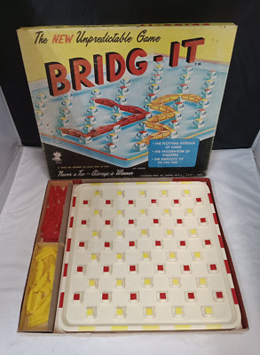Vtg 1960 BRIDG-IT Strategy Board Game Hassenfield Bros, Inc Hasbro Complete 2600