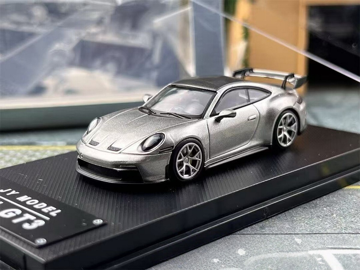 1/64　発光塗料　Porsche 911 RWD　精密ミニカー 1/64 発光塗料 Porsche 911 RWD 精密ミニカー