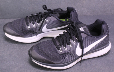 Nike Sneaker Zoom Pegasus 34 Damen Sportschuhe Gr. 38,5 schwarz weiß SB1755 