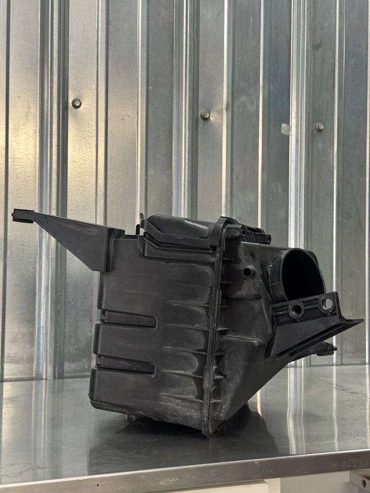 96-98 TOYOTA 4RUNNER TACOMA 3.4L 5VZ AIR BOX AIR CLEANER FILTER BOX Genuine OEM - Image 4 of 4