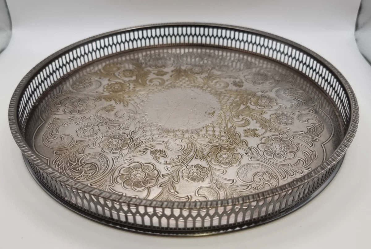 Viners Of Sheffield In Antique Us Silver-Plated Platters & Trays