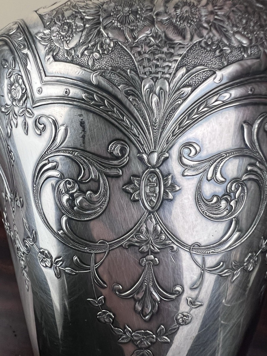 Antique 1923 Wilcox S. P. Co. #7032 C Silver Plate Coffee Pot 11
