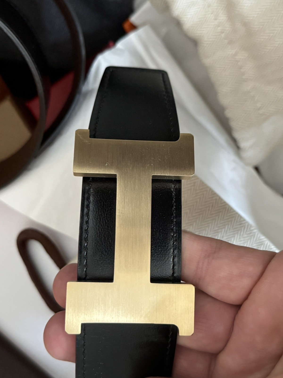 HERMÈS Women’s H Buckle Reversible Leather Belt 32mm Black/Brown