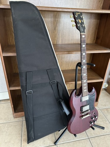 Used Gibson SG Special Satin Cherry 2017 W/Padded Gig Bag - Picture 3 of 18