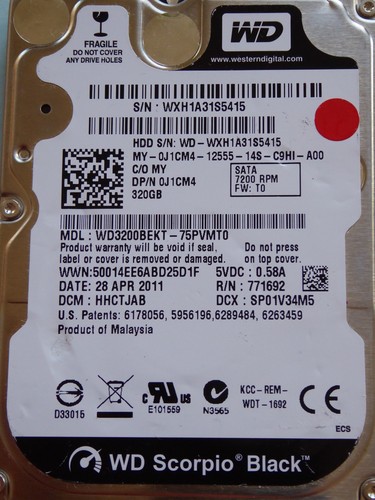 Western Digital WD3200BEKT-75PVMT0 DCM: HHCTJAB 28 APR 2011 WD Black 320 GB