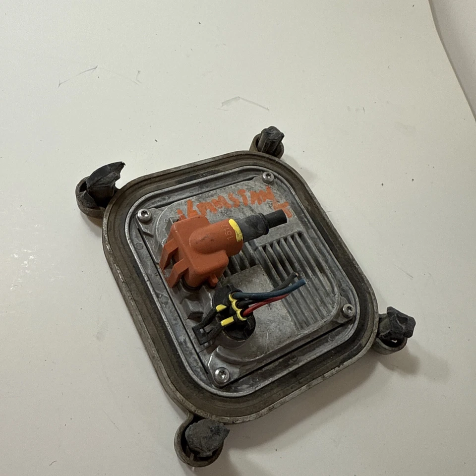 2016 FORD MUSTANG XENON HEADLIGHT BALLAST HID CONTROL UNIT MODULE OEM - Image 2 of 4