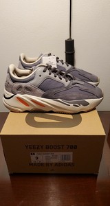 men adidas yeezy boost 700 magnet