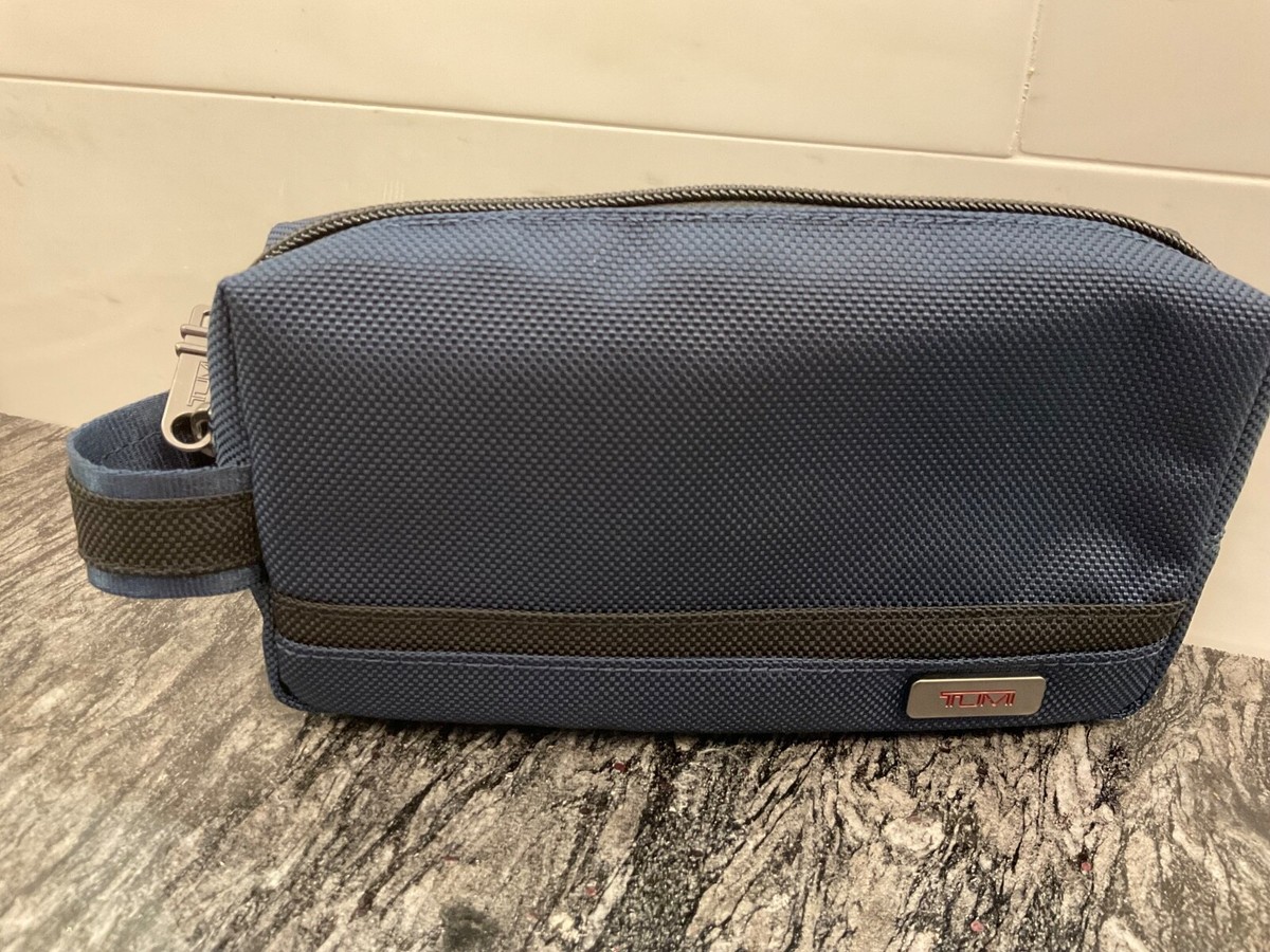 NEW - TUMI Zippered Small Kit - 4”x7” Pouch - Cosmetic Bag - NAVY