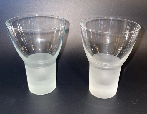 ittala nuutajarvi Finland Cocktail Glasses Markku Salo Marius Set of 2-Star Trek