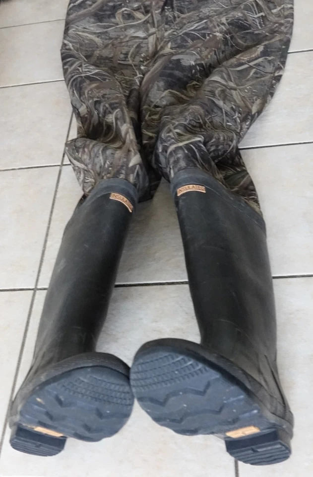 Game Winner camouflage realtree max 5 2-ply insulated boot-foot  Wader,size 8 - Image 2 of 4