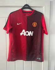 Nike Manchester United Red Black Training Shirt Boys Age 13-15 Years
