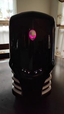 Alienware Area-51 7500 R5 Vintage Gaming Desktop - ATI Radeon HD 4870X2