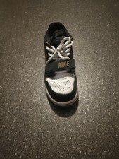 Nike Air Jordan Youth Size 6 Black And White Sneakers