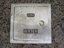 Zurn P1300 Bronze/Brass Hydrant Box Only Screws No Key P1300-Box for Ecolotrol