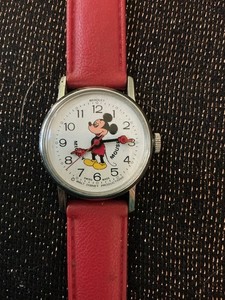 VINTAGE BRADLEY MICKEY MOUSE WRISTWATCH SWISS MADE RED BAND NOT WORKING