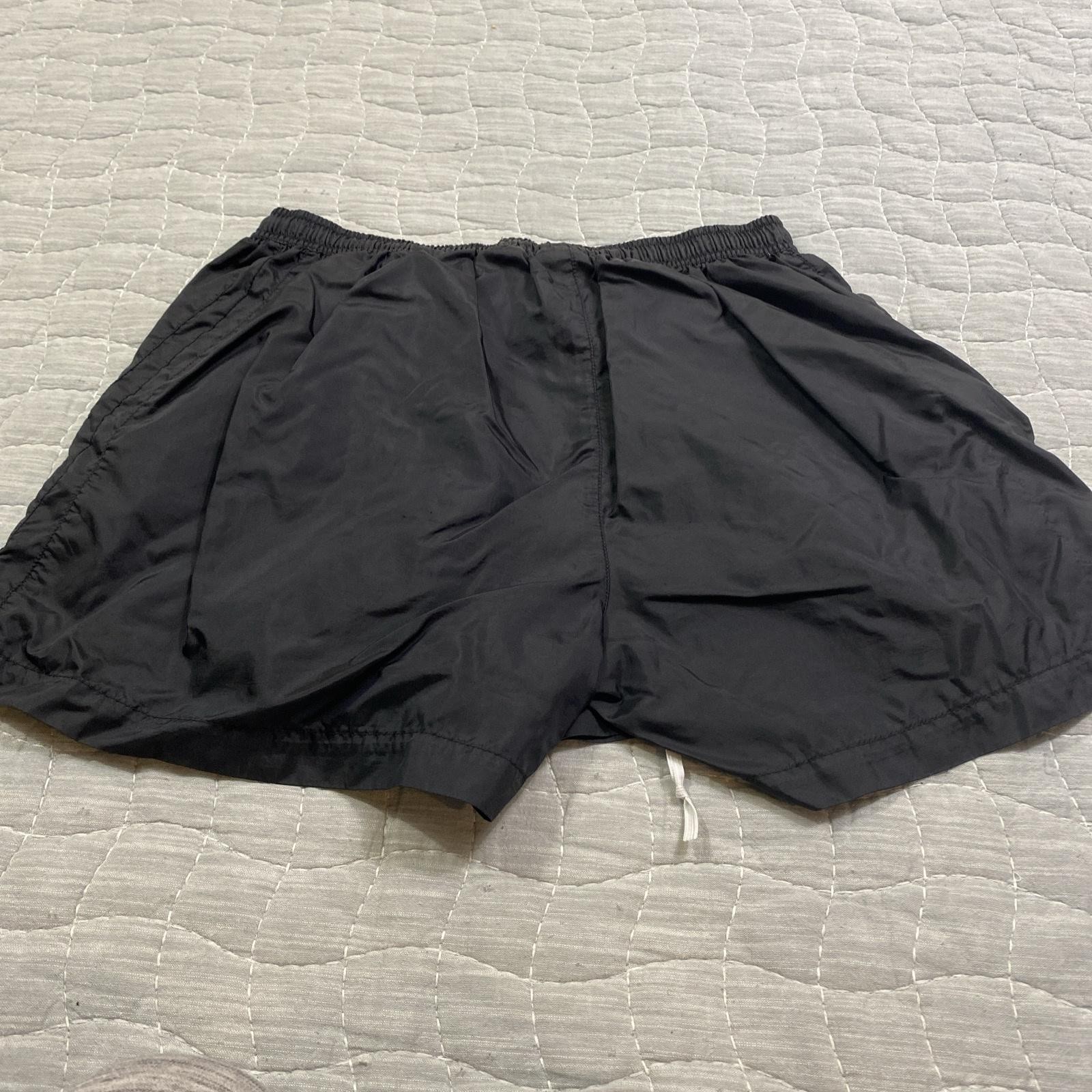 Nike Shorts Boys Medium 8-10 Black Microfiber 5" Running Athletic Training Gym thumbnail 3