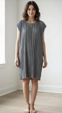 Masai Anthropologie Gray Pleated Crinkle Crepe Sheath Dress Tunic Size Small