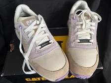 Caterpillar Women Venward Composite Toe Work Shoe Shoes 7 M