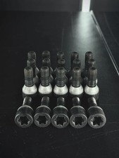 Lamborghini Huracan Oem Lug Nut Set Star-key Style Incomplete Set No Key In