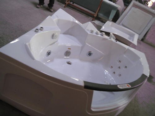 2 Person Corner Free Standing Spa Bath 16 Massage Jets 1.0HP A050 - Picture 3 of 5