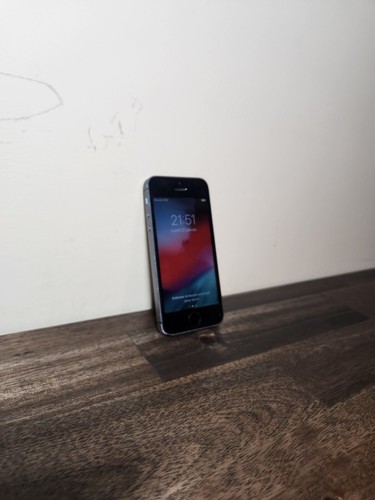 IPhone 5S Grey 16Go - Unlocked - GOOD - Photo 2 sur 14